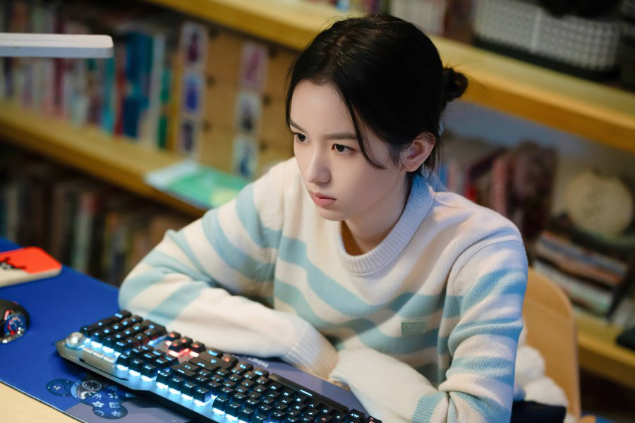 "Sa hố" cùng những bộ phim Hàn - Trung hấp dẫn dịp này