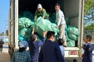 Coi chừng mua phải mỹ phẩm nhập lậu ồ ạt về sát Tết