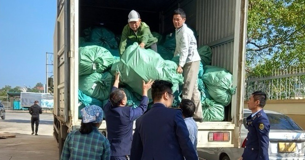 Coi chừng mua phải mỹ phẩm nhập lậu ồ ạt về sát Tết